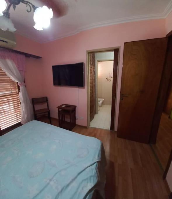 Casa Privada Monte Grande y cochera