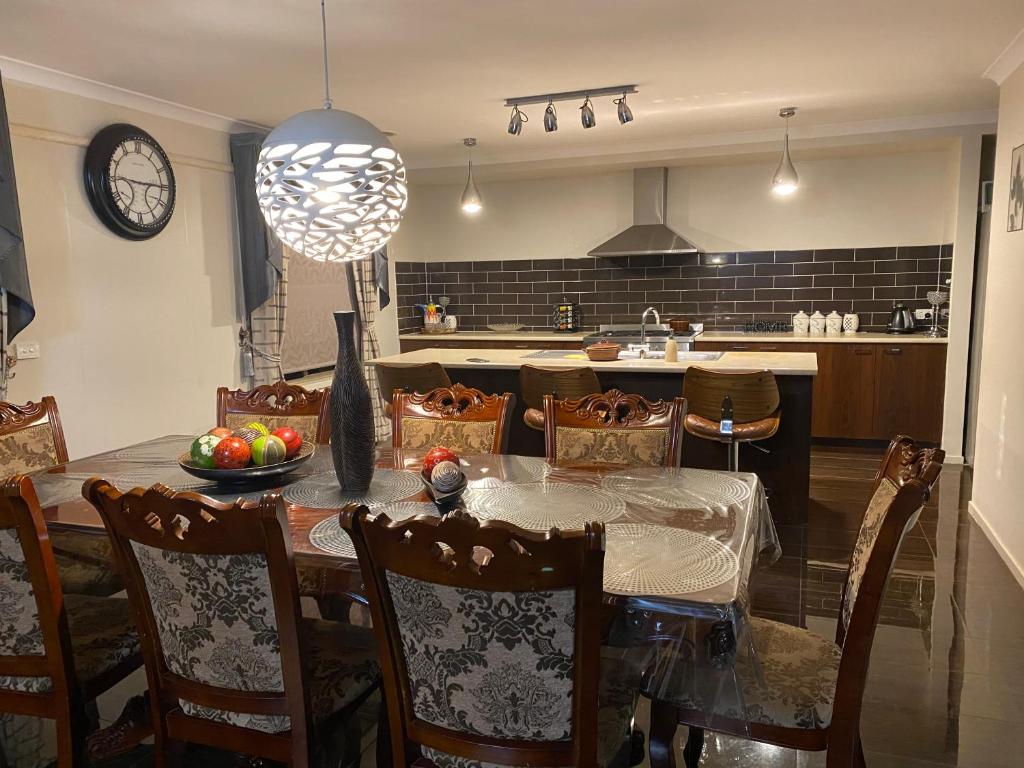 Beautiful house in wallan, Wallan (updated prices 2024)