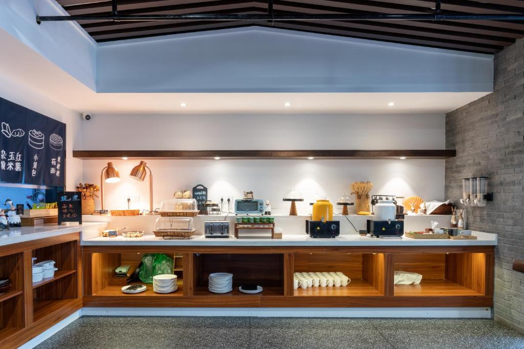 Φαγητό σε αυτό το ξενοδοχείο ή κάπου εκεί κοντά