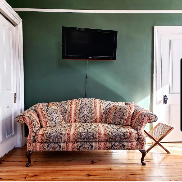 South Court Inn photo