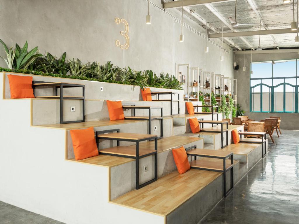 Posezení v ubytování Burza Hotel Yogyakarta