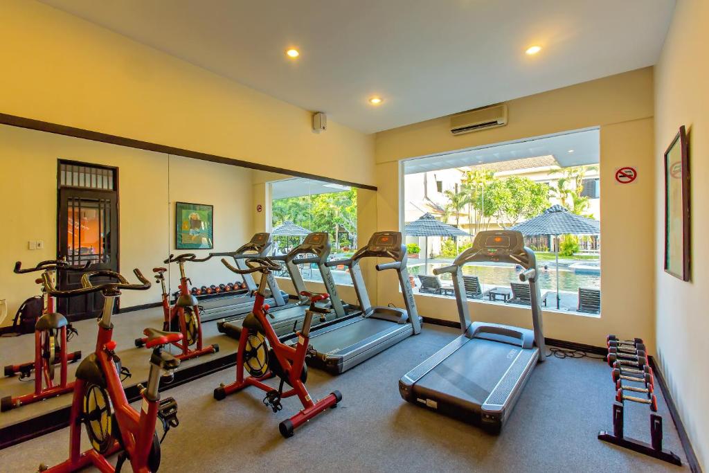 Gimnasio o instalaciones de fitness de HOI AN HISTORIC HOTEL