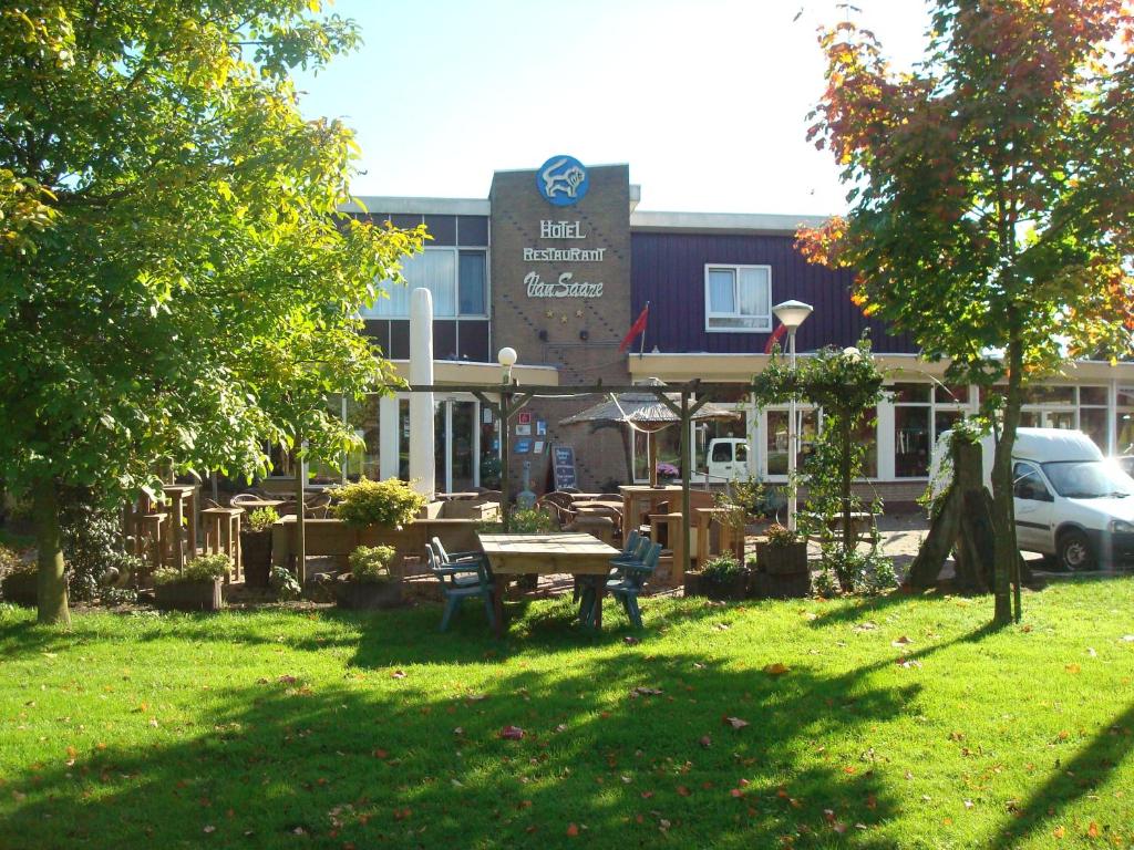 Zahrada ubytování Hotel and Restaurant van Saaze