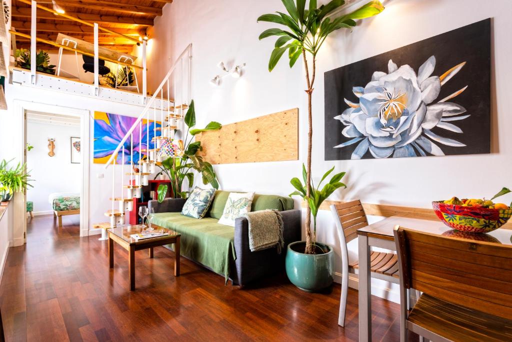 Posedenie v ubytovaní La Selva Urbana Loft Tranquilo y Céntrico