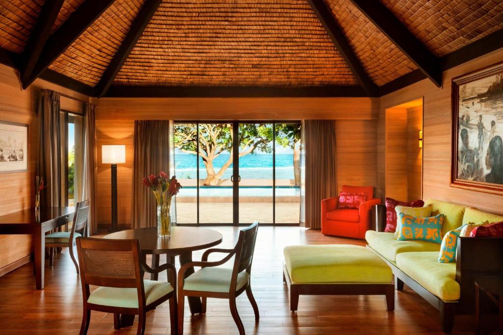 The St. Regis Bora Bora Resort photo 2