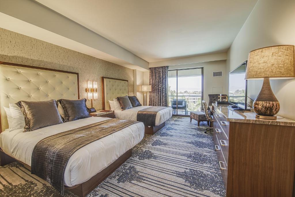 Legacy Resort Hotel & Spa - 