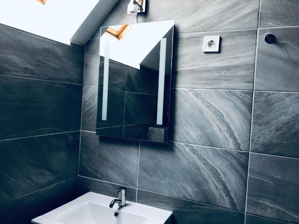 Kúpeľňa v ubytovaní Végvári Hotel Eger
