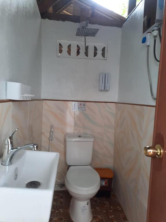 Koupelna v ubytování RC Hutspot Tourist Inn