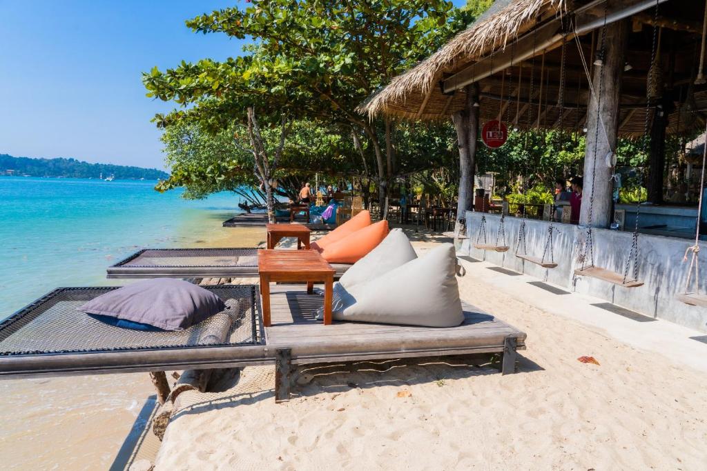 The Tropical Beach Resort - 2