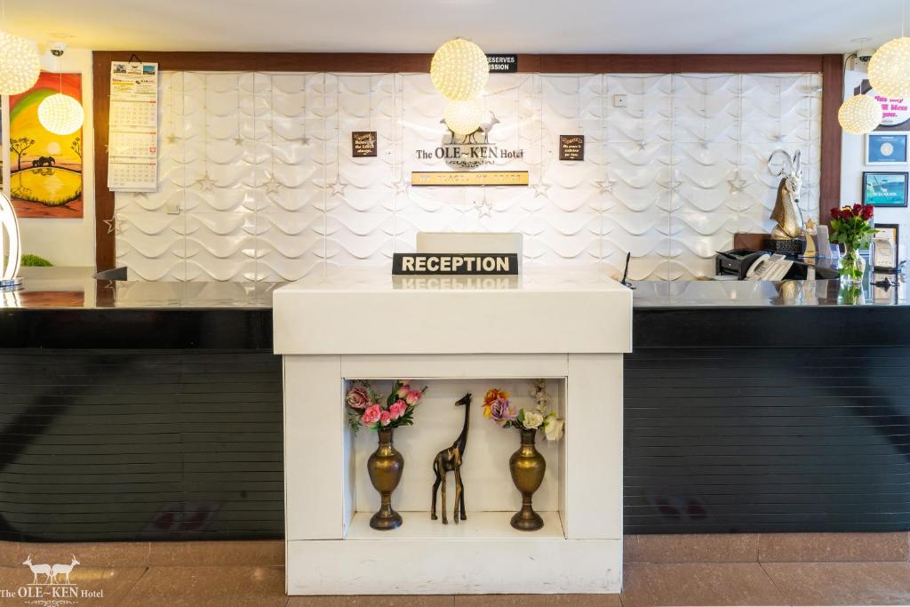 Certifikát, hodnocení, plakát nebo jiný dokument vystavený v ubytování The Ole-Ken Hotel