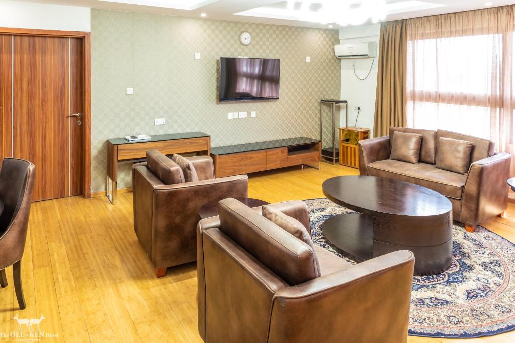 Posezení v ubytování The Ole-Ken Hotel