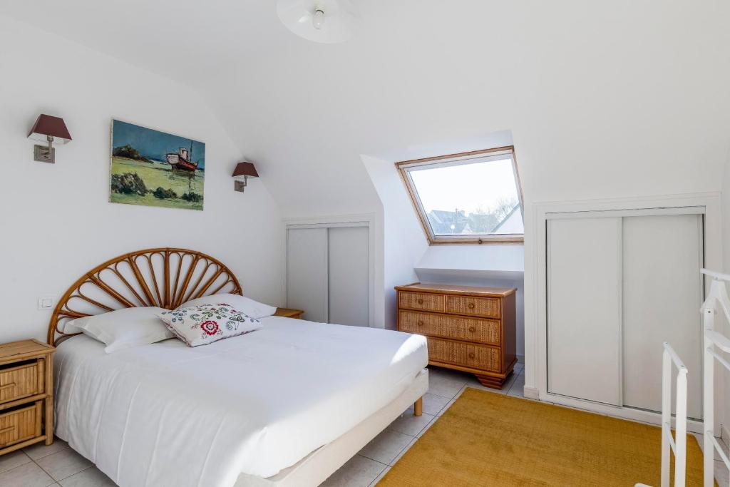 Posteľ alebo postele v izbe v ubytovaní Cap Émeraude - Maison 3 chambres à Erquy