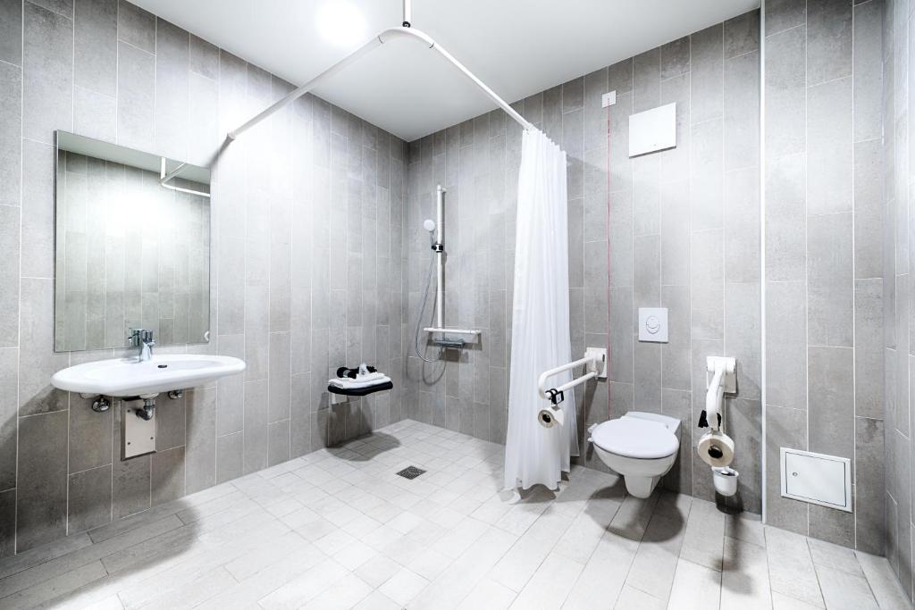 Koupelna v ubytování B&B Hotel Chemnitz