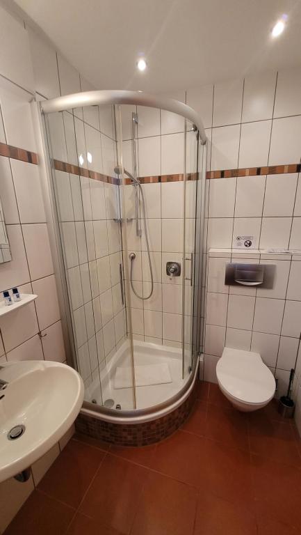 Koupelna v ubytování Schwarzes Lamm