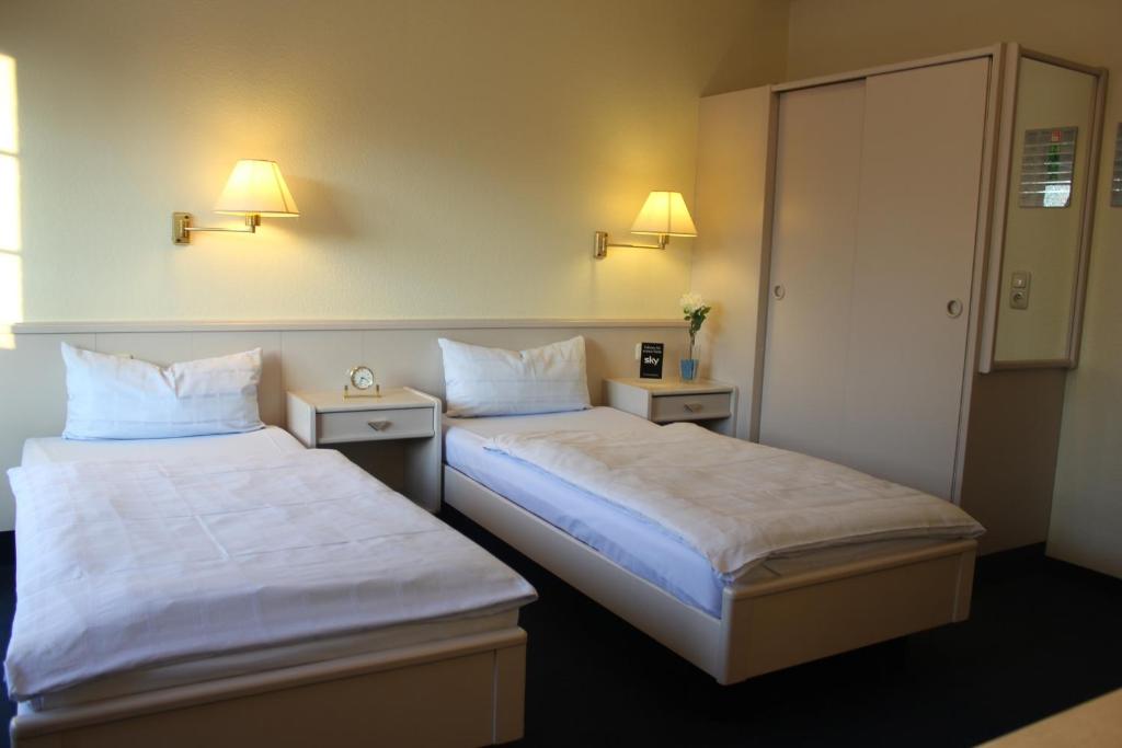 Hotel Altenwerder Hof - Resim 22