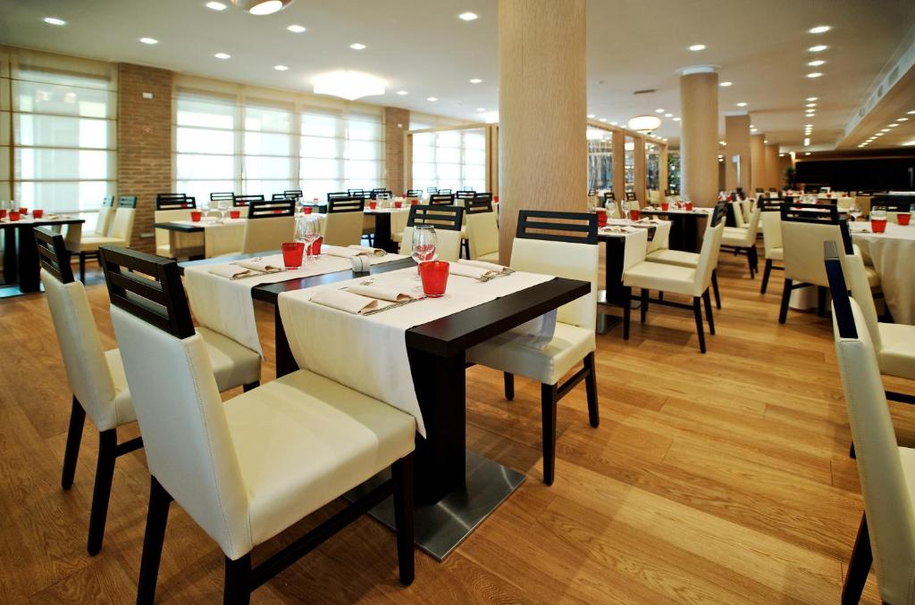 Restaurace v ubytování Green Village Eco Resort