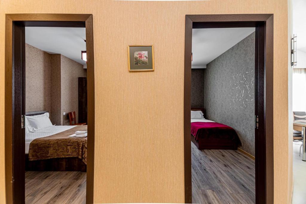 Postel nebo postele na pokoji v ubytování Villa (second floor) in CRYSTAL