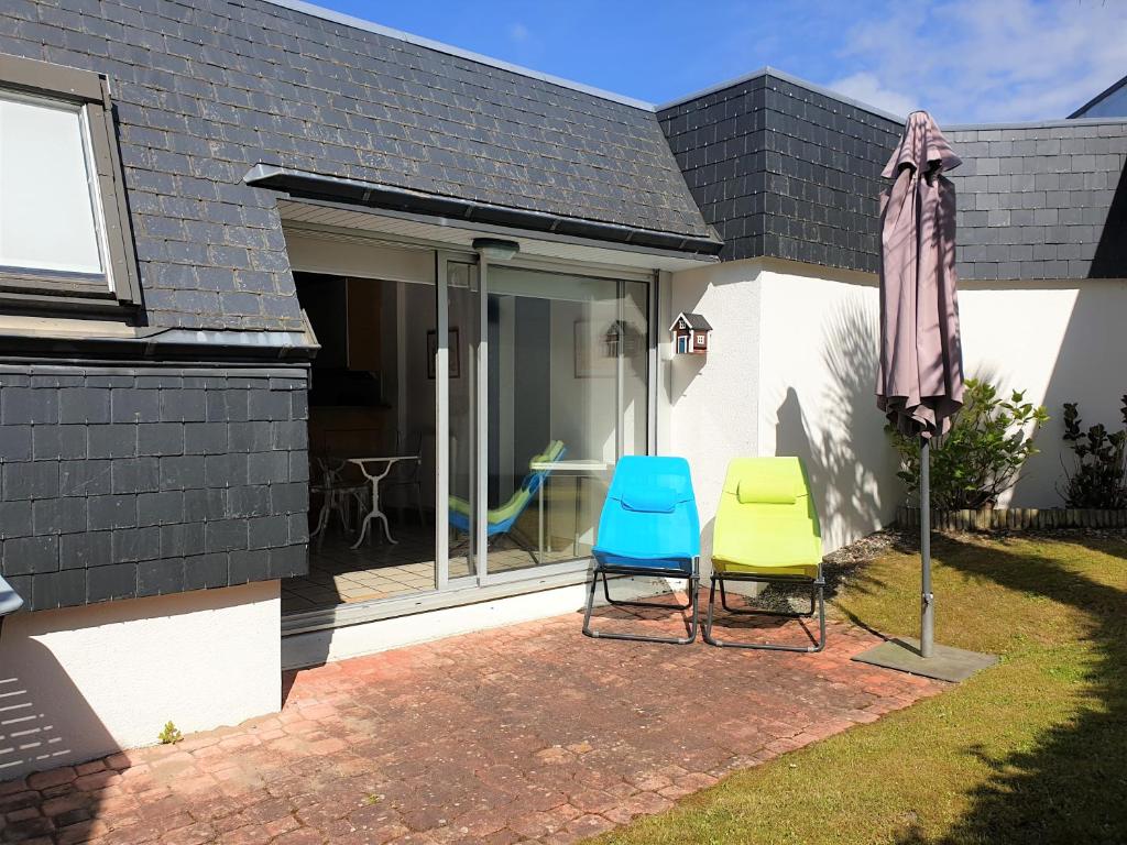 Fotografia z galérie ubytovania Maison avec terrasse et jardin au Golf de St Samson à PLEUMEUR-BODOU - Réf 459 v destinácii Pleumeur-Bodou