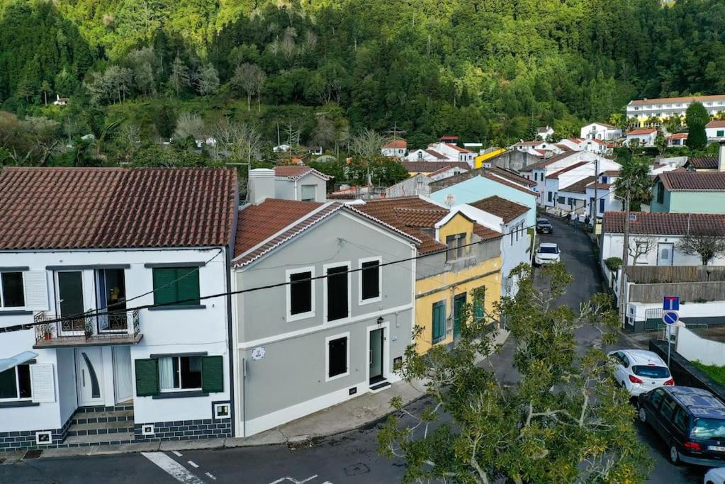 Pemandangan dari udara bagi Casa da Ribeira