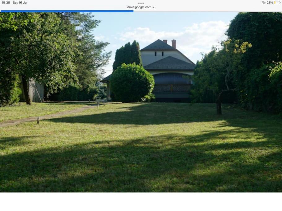 Vonkajšia záhrada v ubytovaní Kis Tisza fishing guest house