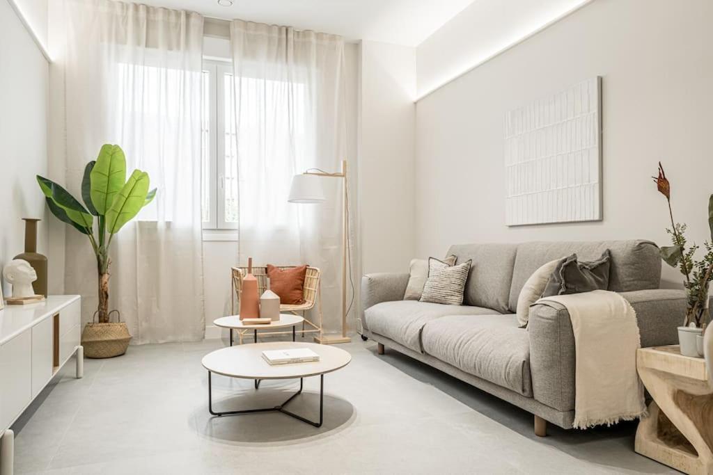 Apartamentos Pamplona by Clabao - Two-Bedroom Apartment