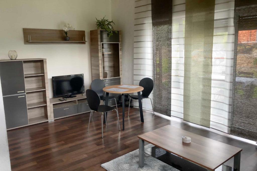 Ruegen Fewo 66 - One-Bedroom Apartment With Terrace