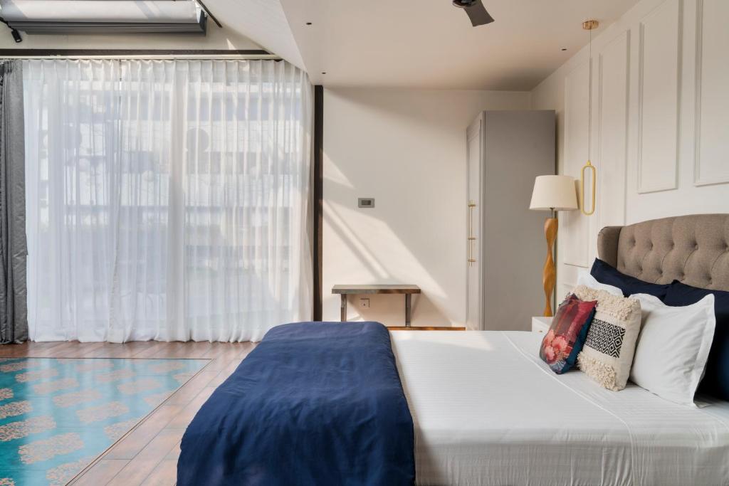 The Moira - Bed and Breakfast - Suite With Terrace