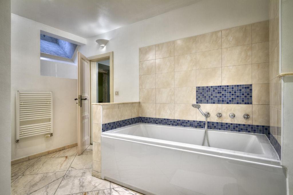 Black Star Suites - Resim 22