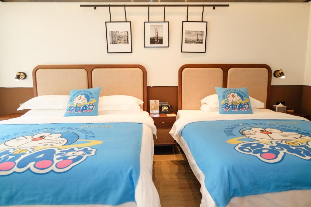 A Memory Hotel-Hotel in the Garden, Beijing Daxing International Airport, Beijing Aerospace Museum, Beijing Wildlife Park, Free daily necessities, Free night snack, Free laundry, English communication well, Free travel advice - Chambre Familiale Panorama