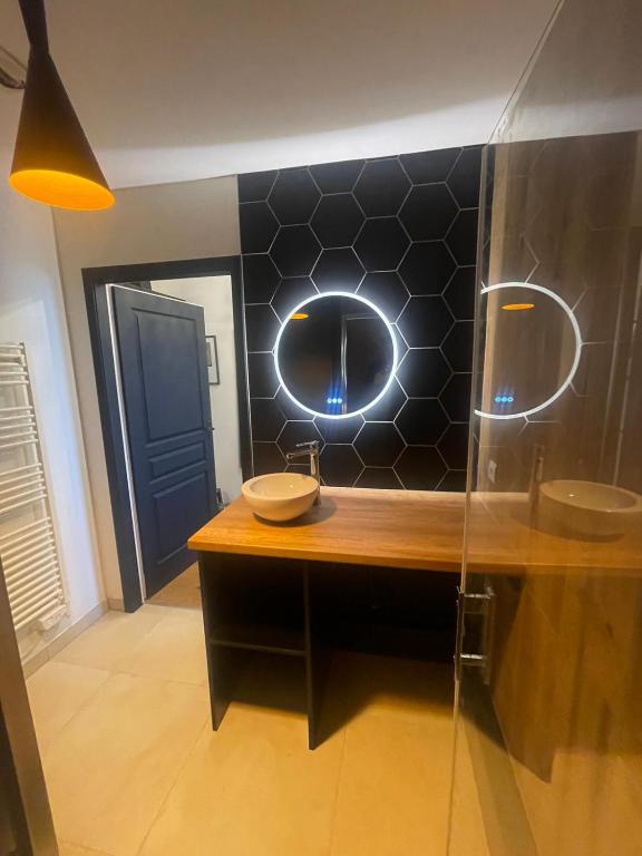 Appartement Place de la Cath' avec Parking – photo 9