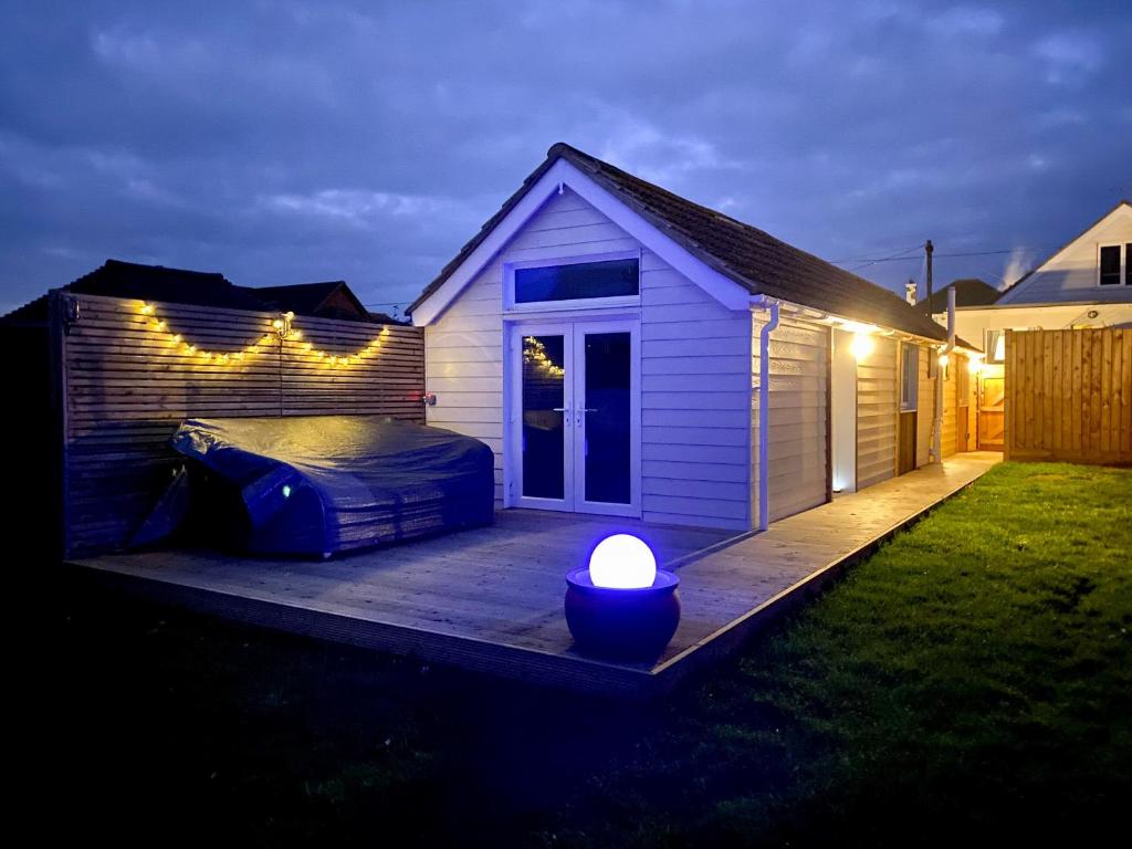 Beach Haven Lodge UK42242, New Romney, UK