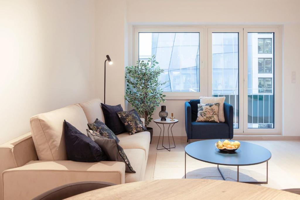 Hamilius Apartments City Center Luxembourg by Rentaroo - Wohnung Mit Balkon