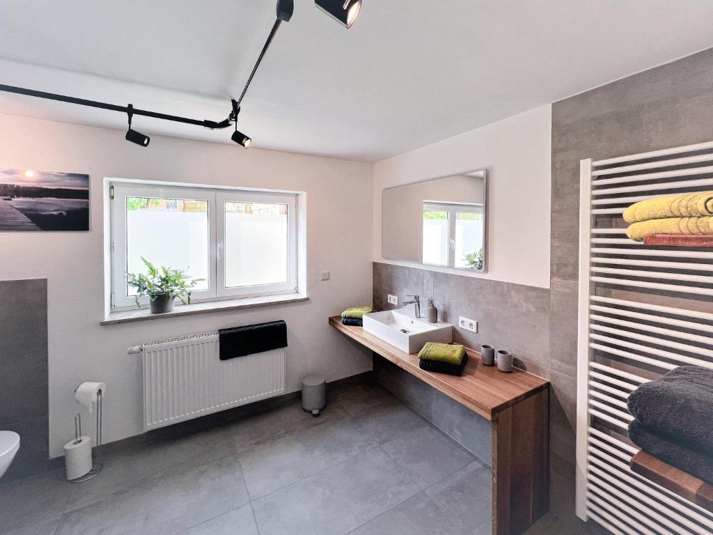 Kuchyň nebo kuchyňský kout v ubytování Ferienwohnung Weininsel