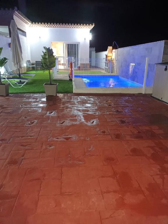 Bazén v ubytovaní APARTAMENTO AMARÉ alebo v jeho blízkosti