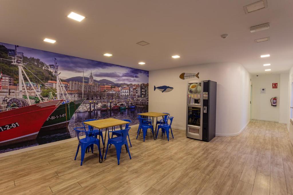 Casual Blue, Bilbao – Updated 2023 Prices