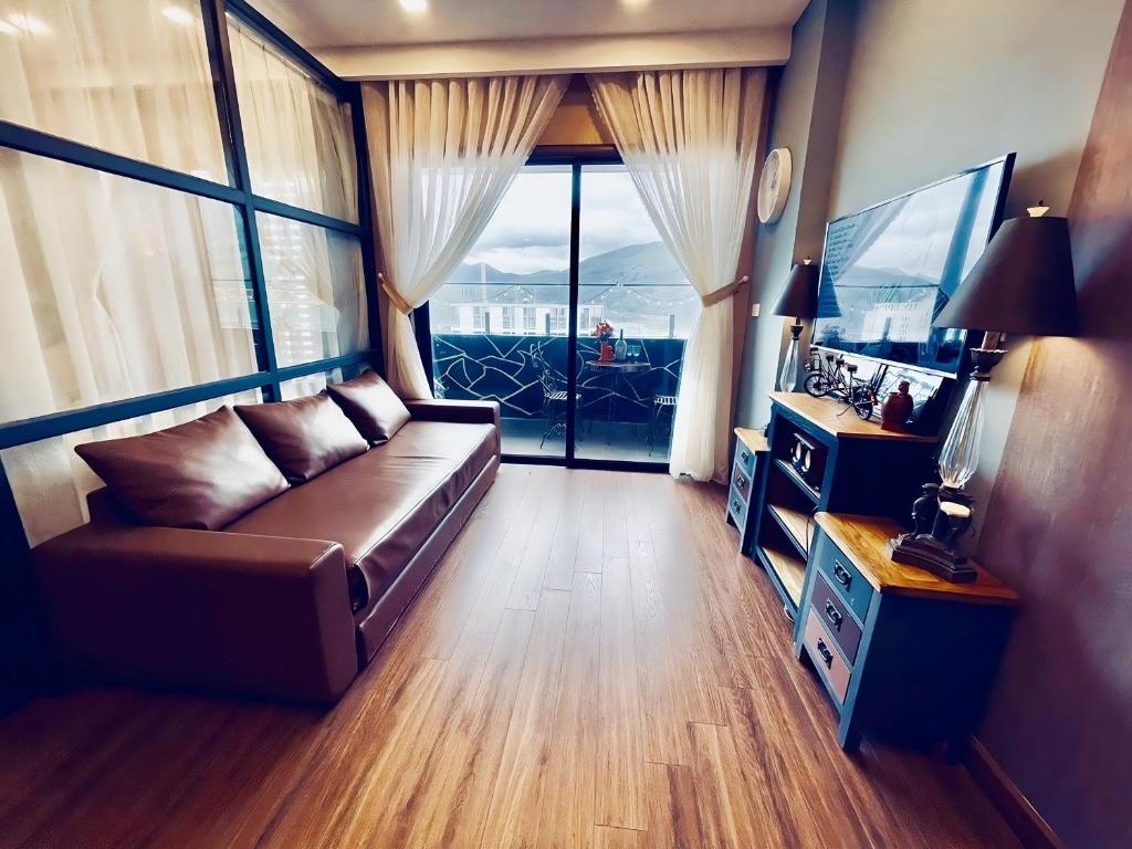 FLC Sea Tower - Sunsea Apartment With Sea View