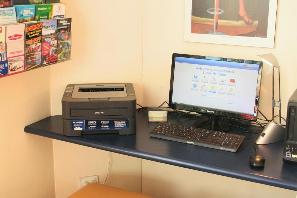 Ventura Inn & Suites Hamilton - Resim 26