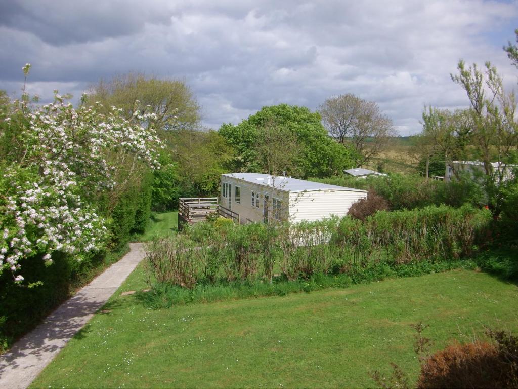 Secluded Farmland RetreatApple Holiday Home, Totnes, UK