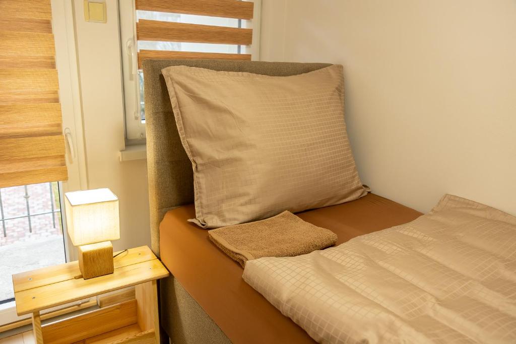 Letto o letti in una camera di Prázdninový dům Valdík