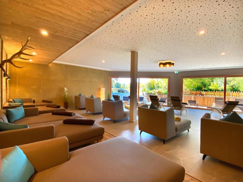Posezení v ubytování Hotel-Pension Seebad "Seegenuss-Natur-Spa"