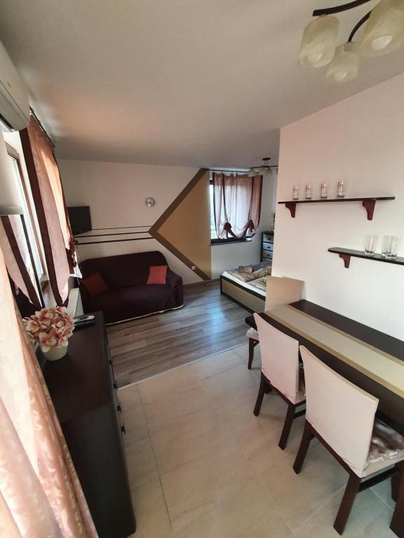 Krisi apartman 4200 Hajdúszoboszló, 3 Hőforrás utca kép - 1