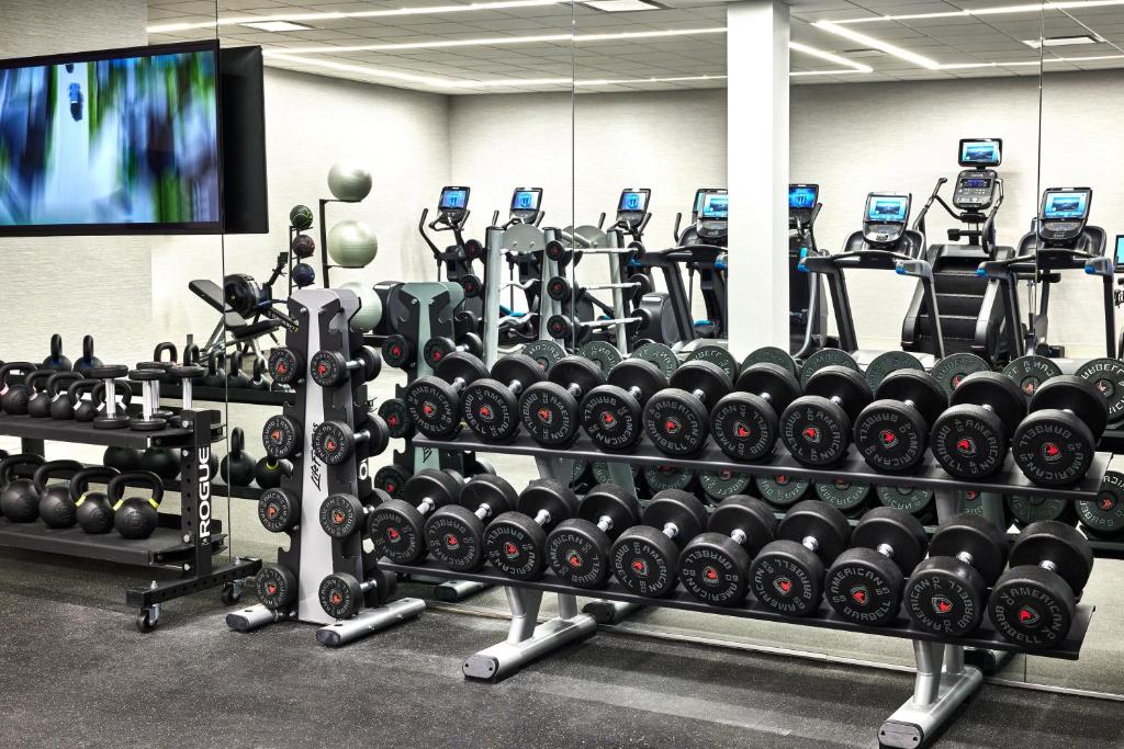 Fitness centrum a/nebo fitness zařízení v ubytování Omni Tucson National Resort & Spa