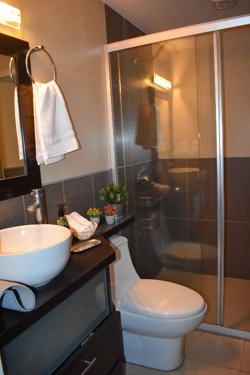 رزرو هتل، زنده رم CDMX