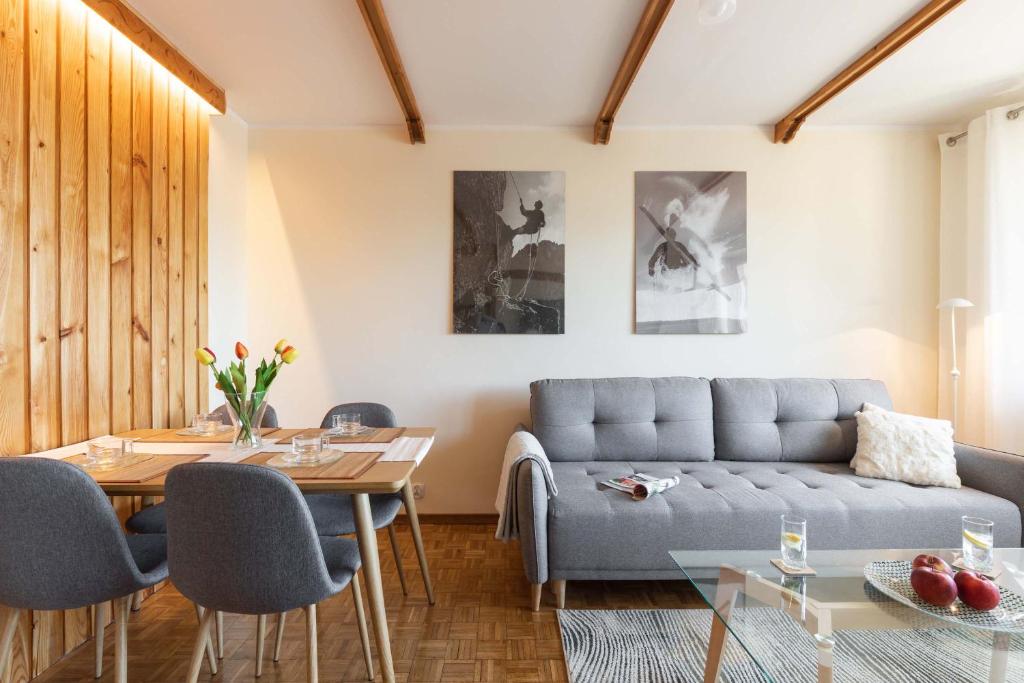 Posedenie v ubytovaní Apartament Cztery Tulipany Zakopane