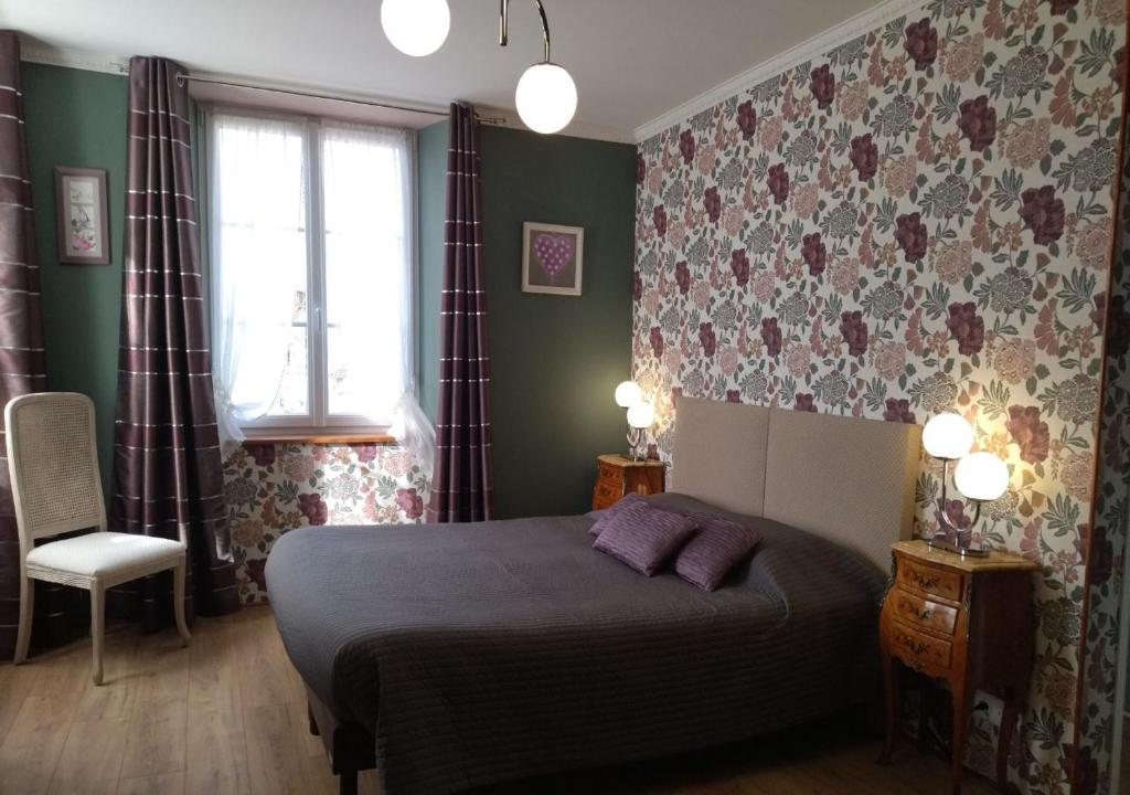 La Maison De La Fontaine, Le Beny Bocage - Habitación Familiar