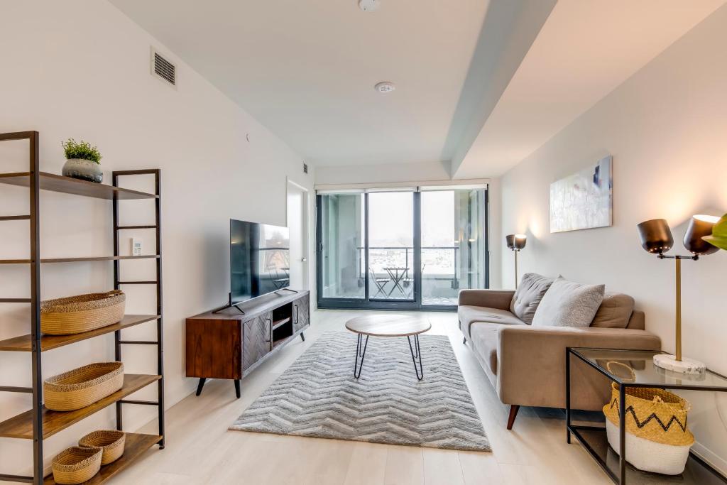 The Midtown Barclay Suite, Toronto Updated 2023 Prices