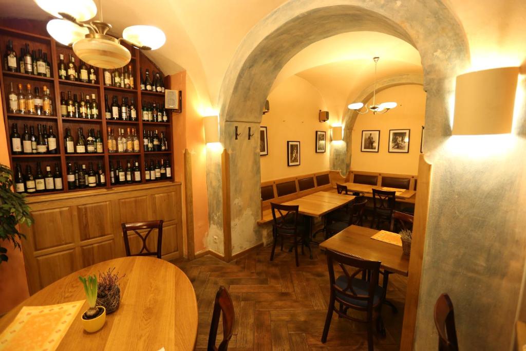 호텔 킹 조지 (호텔)(체코, 프라하) 특가