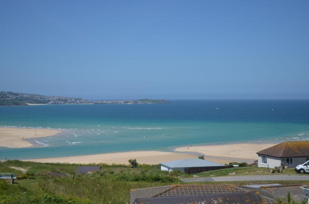 D14 Ridgeway, Riviere Towans, Hayle (updated prices 2024)