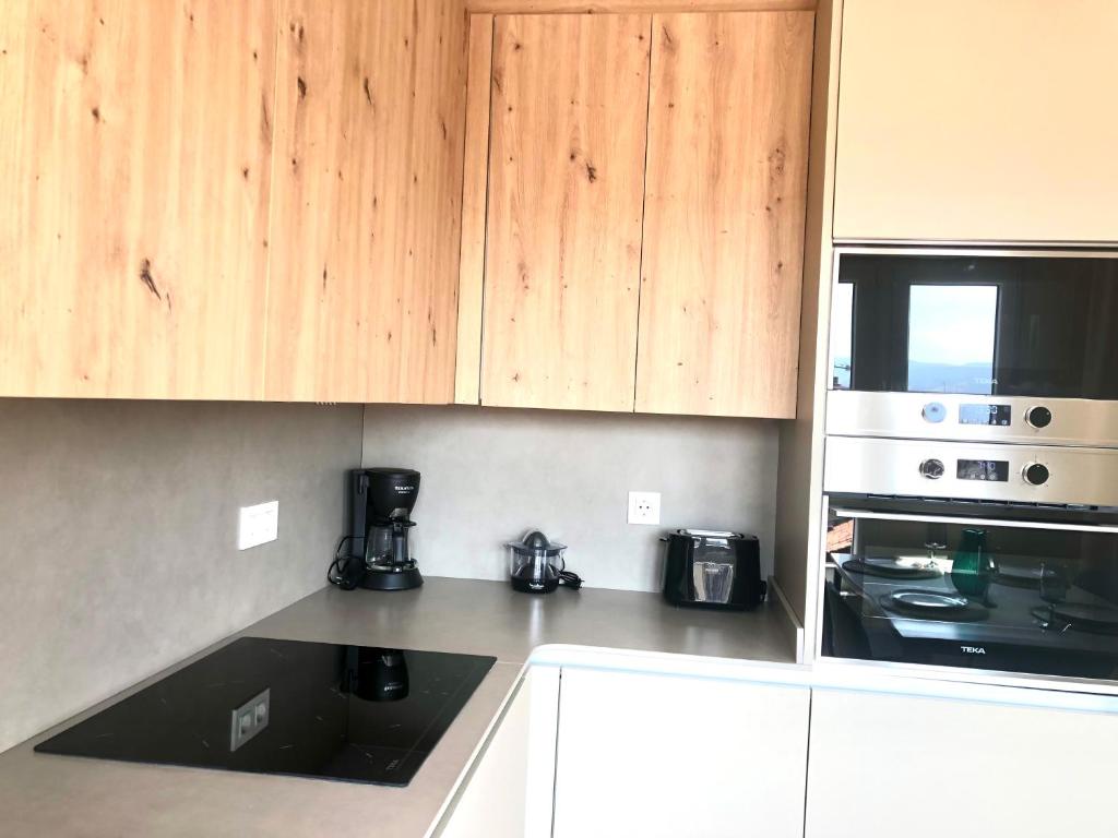 SUITE PLAYA GIJON CENTRO, apartamento nuevo, 5 huéspedes VUT-3622-AS - 11