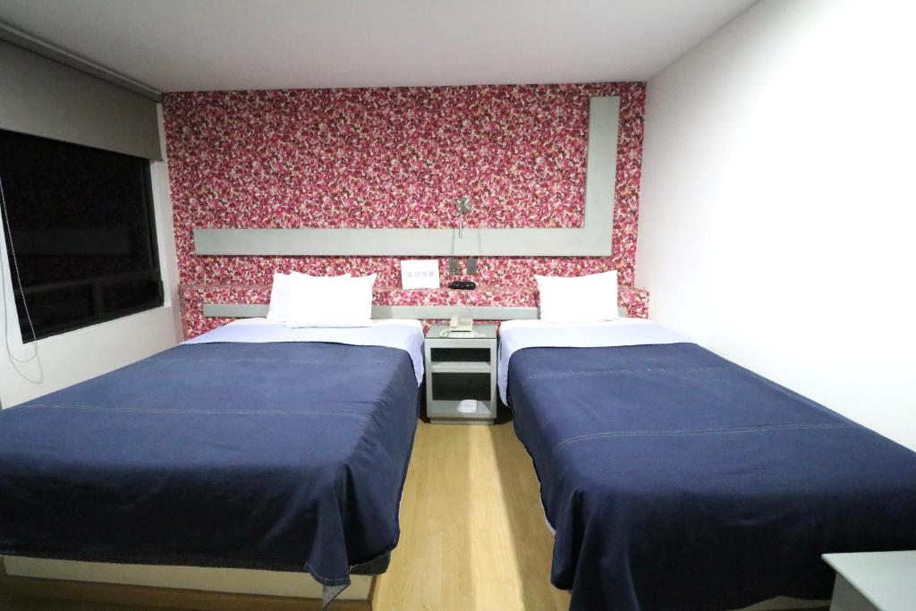 Hotel Posada Tulancingo - Habitación Doble Estándar Con Dos Camas Dobles